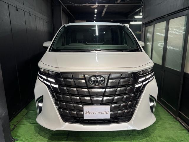 Toyota ALPHARD 2025 — фото автомобиля 1