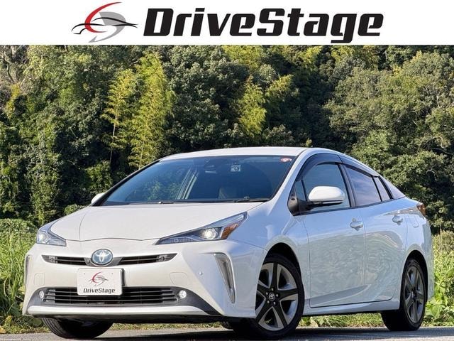 Toyota PRIUS 2020 — фото автомобиля 1