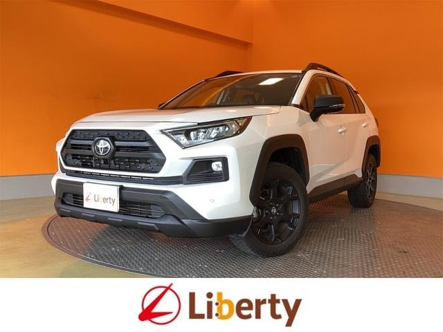 Toyota RAV4 2023 — фото автомобиля 1
