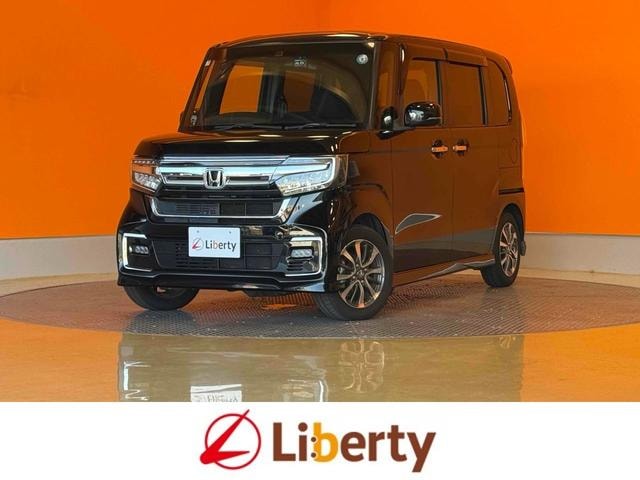 Honda N-BOX CUSTOM 2021 — фото автомобиля 1