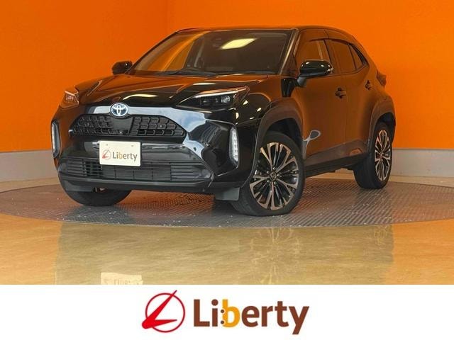 Toyota YARIS CROSS 2022 — фото автомобиля