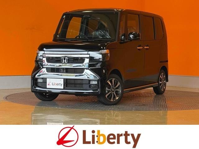 Honda N-BOX CUSTOM 2026 — фото автомобиля 1