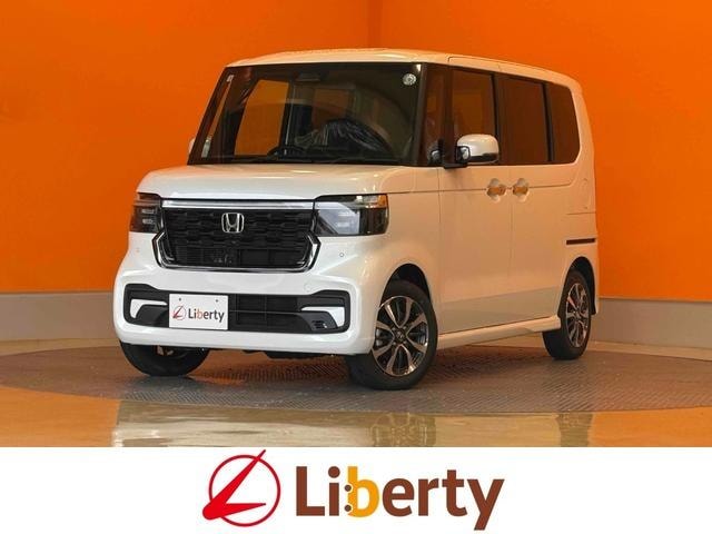 Honda N-BOX CUSTOM 2026 — фото автомобиля 1