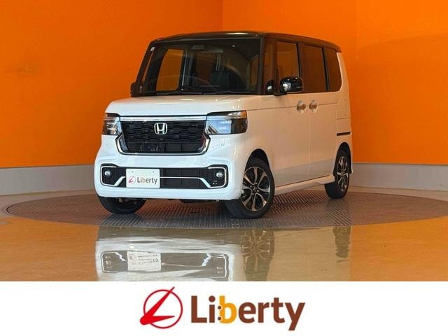 Honda N-BOX CUSTOM 2026 — фото автомобиля 1
