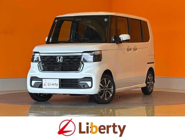 Honda N-BOX CUSTOM 2026 — фото автомобиля 1
