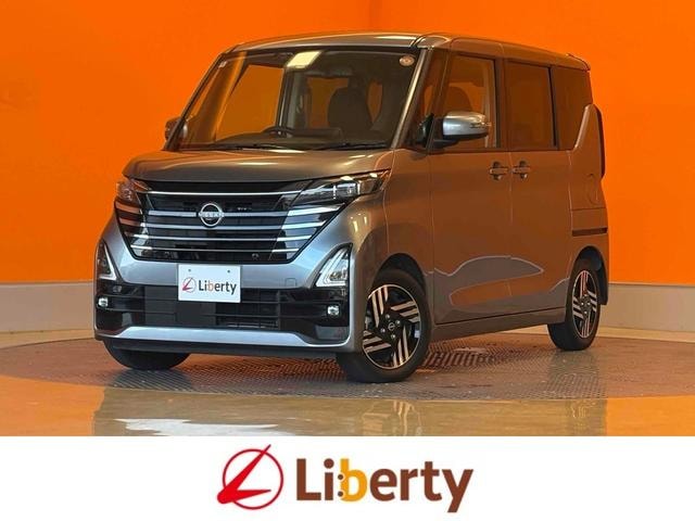 Nissan ROOX 2023 — фото автомобиля