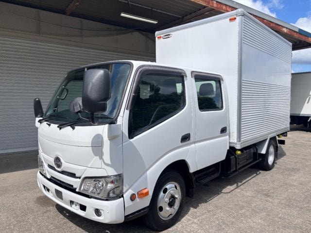 Hino DUTRO 2020 — фото автомобиля 1
