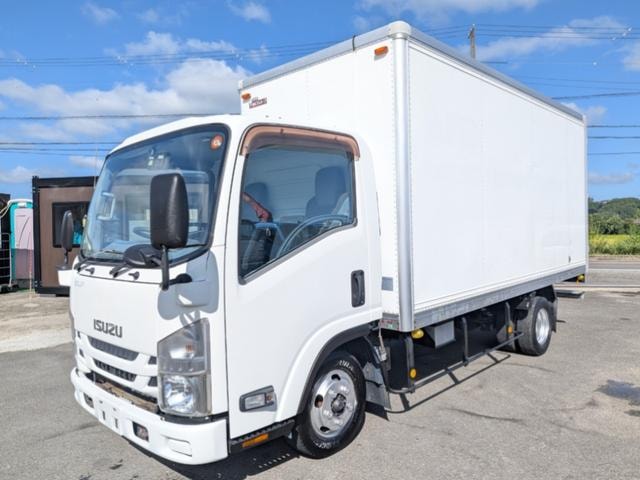 Isuzu ELF TRUCK 2015 — фото автомобиля