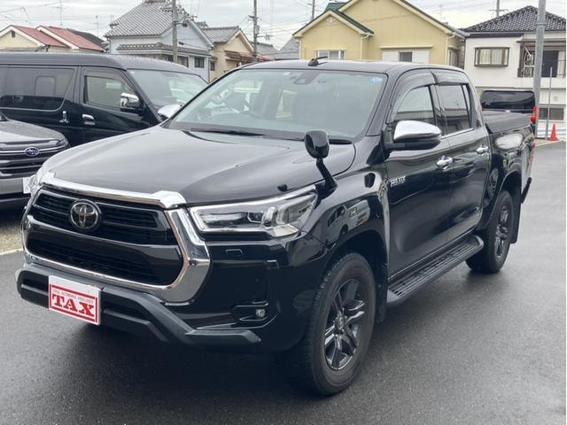 Toyota HILUX 2023 — фото автомобиля