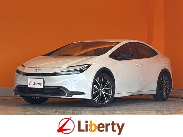 Toyota PRIUS 2025 — фото автомобиля
