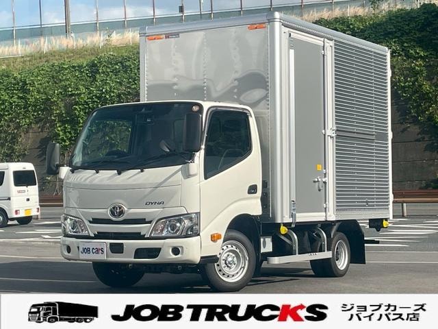 Toyota DYNA TRUCK 2026 — фото автомобиля 1