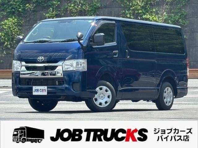 Toyota HIACE VAN 2022 — фото автомобиля