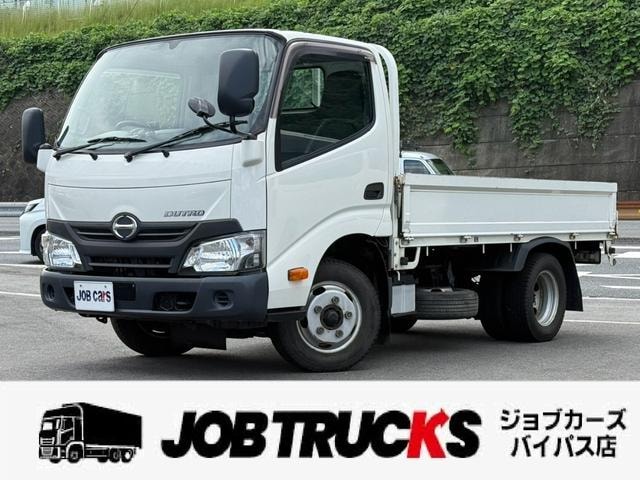 Hino DUTRO 2017 — фото автомобиля 1