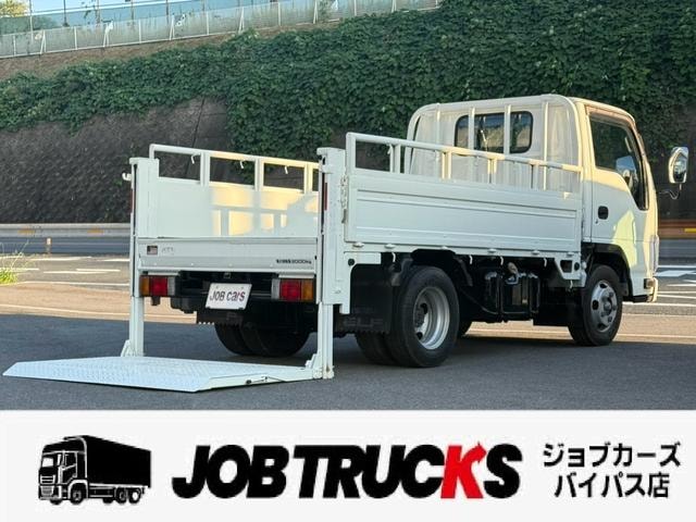 Isuzu ELF TRUCK 2016 — фото автомобиля