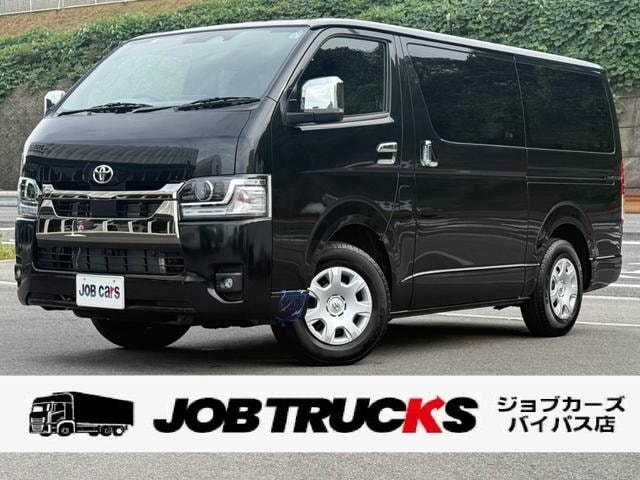 Toyota HIACE VAN 2026 — фото автомобиля