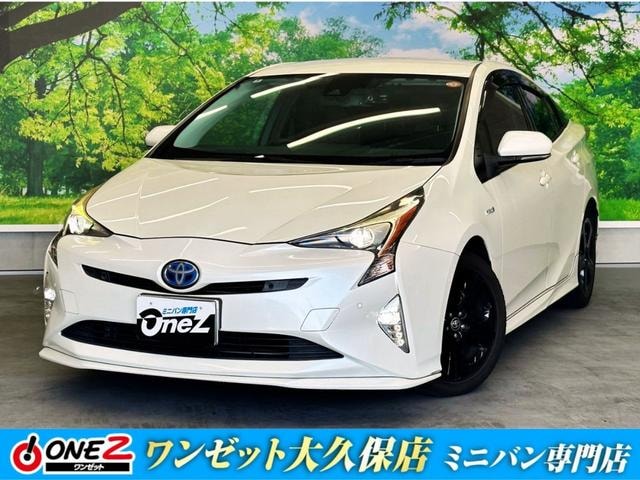 Toyota PRIUS 2016 — фото автомобиля 1