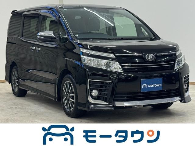 Toyota VOXY 2015 — фото автомобиля 1