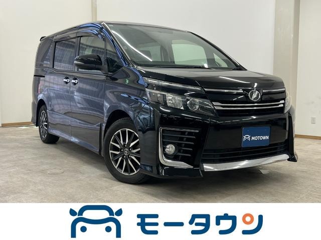 Toyota VOXY 2014 — фото автомобиля 1
