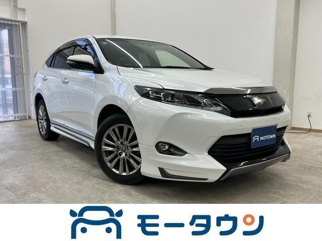 Toyota HARRIER 2017 — фото автомобиля 1