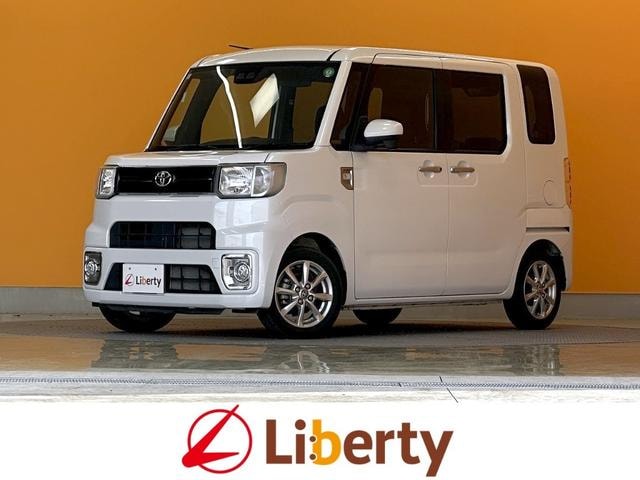 Toyota PIXIS MEGA 2022 — фото автомобиля 1