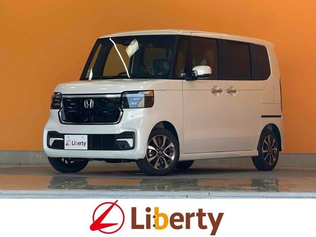 Honda N-BOX CUSTOM 2026 — фото автомобиля 1