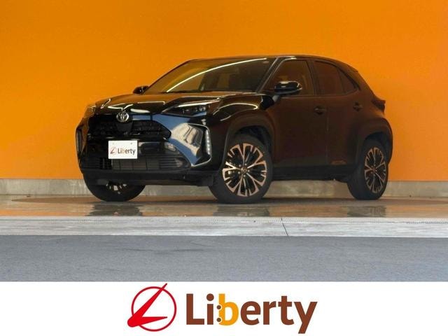 Toyota YARIS CROSS 2024 — фото автомобиля