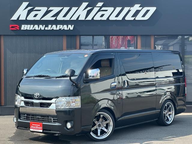 Toyota HIACE VAN 2020 — фото автомобиля 1