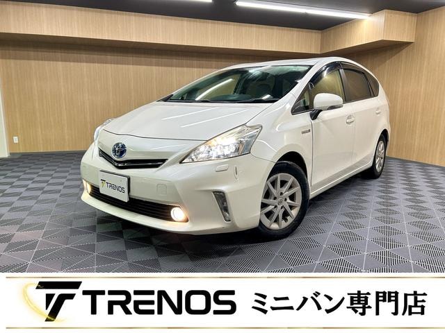 Toyota PRIUS ALPHA 2012 — фото автомобиля 1