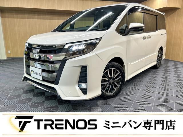 Toyota NOAH 2018 — фото автомобиля 1