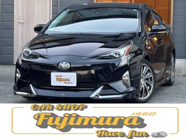 Toyota PRIUS 2017 — фото автомобиля 1