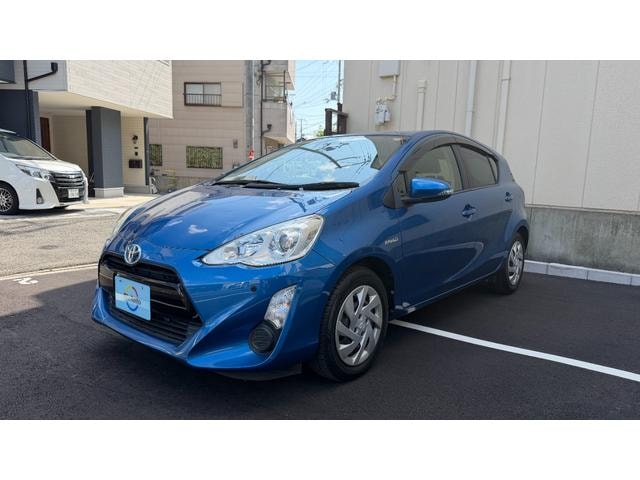 Toyota AQUA 2015 — фото автомобиля