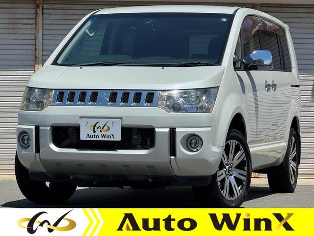 Mitsubishi DELICA D:5 2013 — фото автомобиля 1