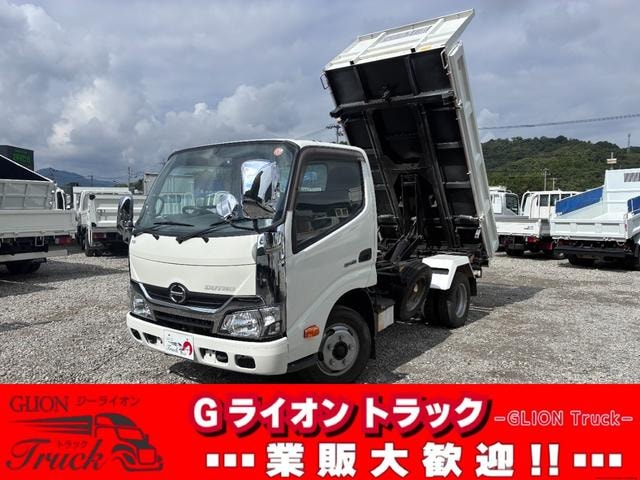 Hino DUTRO 2015 — фото автомобиля 1