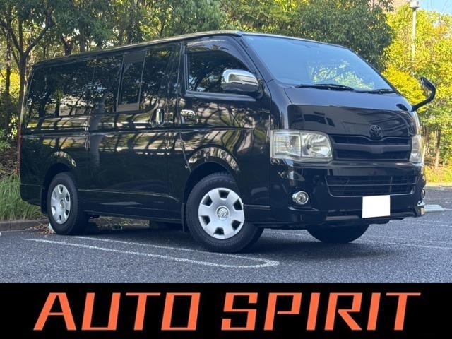 Toyota HIACE VAN 2011 — фото автомобиля
