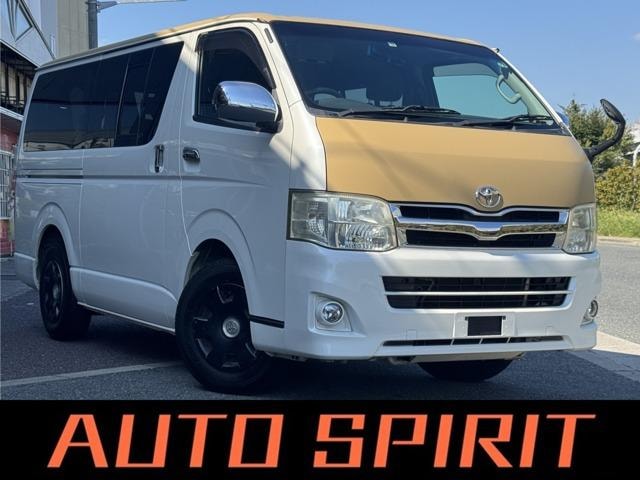 Toyota HIACE VAN 2010 — фото автомобиля 1