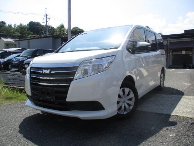 Toyota NOAH 2015 — фото автомобиля