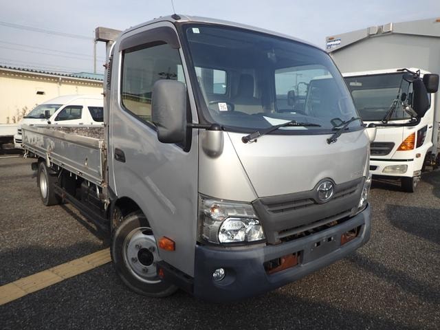 Toyota TOYOACE 2015 — фото автомобиля 1
