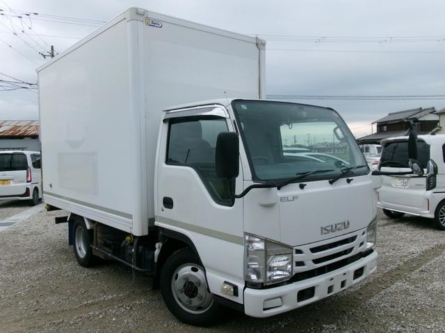 Isuzu ELF TRUCK 2015 — фото автомобиля