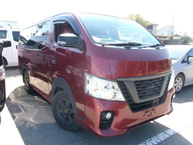 Nissan NV350CARAVAN VAN 2018 — фото автомобиля