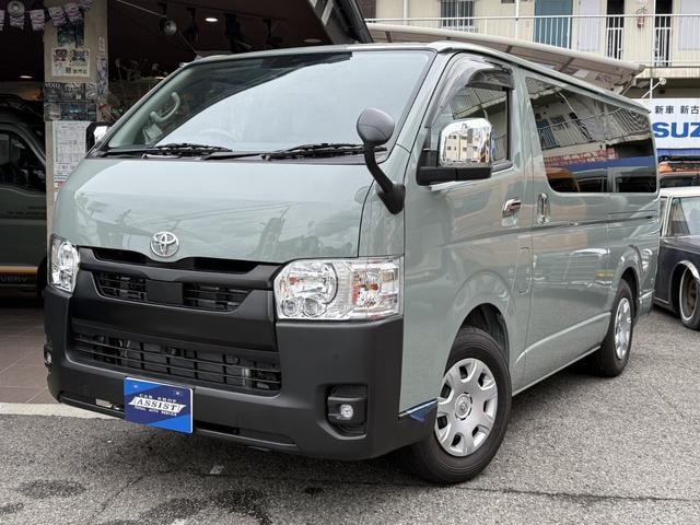 Toyota HIACE VAN 2026 — фото автомобиля