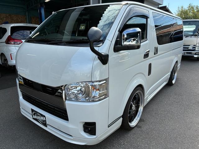 Toyota HIACE VAN 2021 — фото автомобиля 1