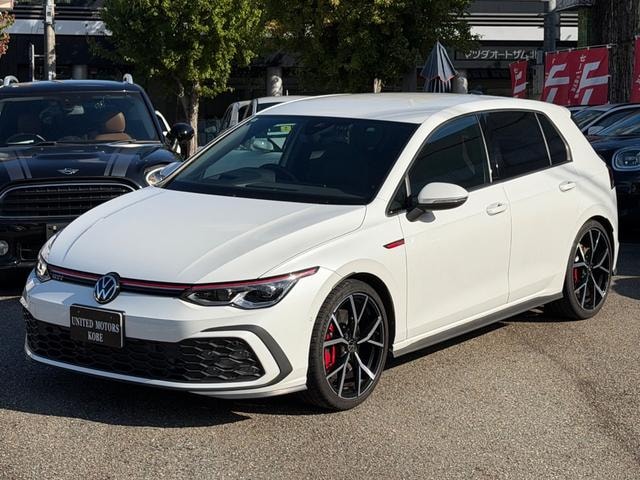 Volkswagen GOLF GTI 2022 — фото автомобиля