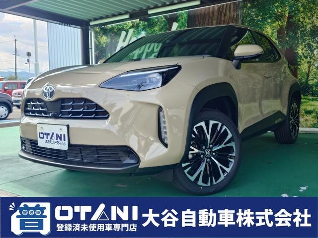 Toyota YARIS CROSS 2025 — фото автомобиля