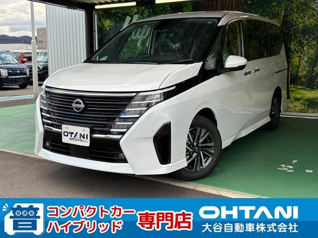 Nissan SERENA 2025 — фото автомобиля