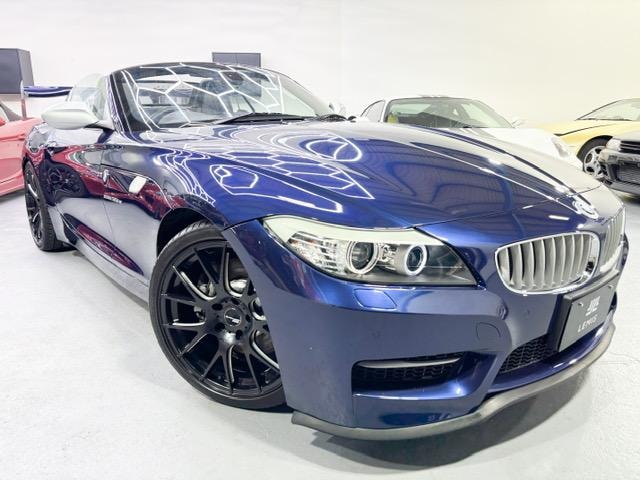 Bmw Z4 2010 — фото автомобиля 1