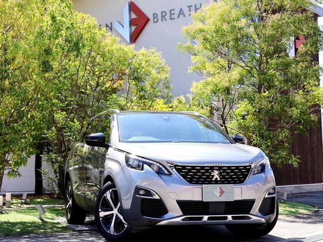 Peugeot 5008 2020 — фото автомобиля