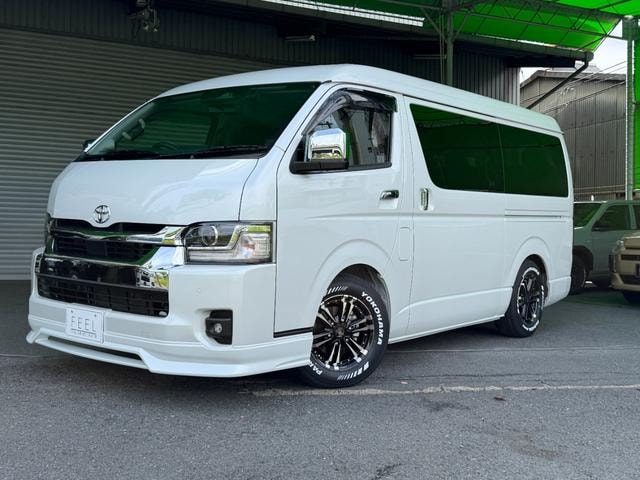 Toyota HIACE WAGON 2026 — фото автомобиля