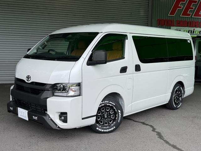 Toyota HIACE WAGON 2026 — фото автомобиля 1