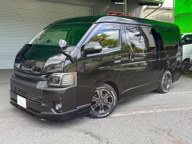 Toyota HIACE WAGON 2018 — фото автомобиля 1