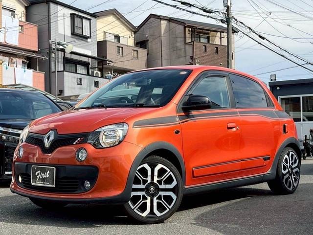 Renault TWINGO 2018 — фото автомобиля 1